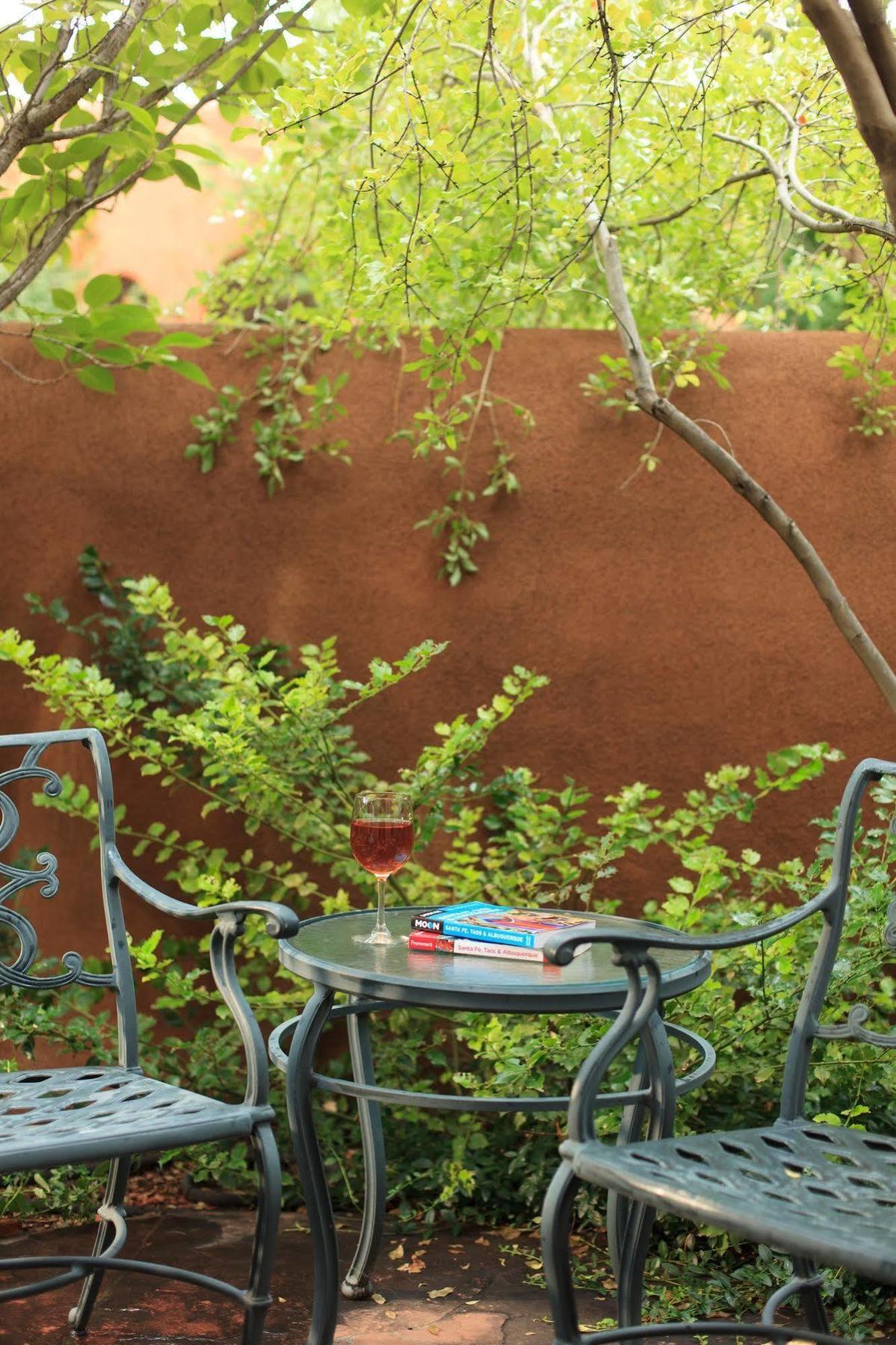 Four Kachinas B&B Inn Santa Fe Dış mekan fotoğraf