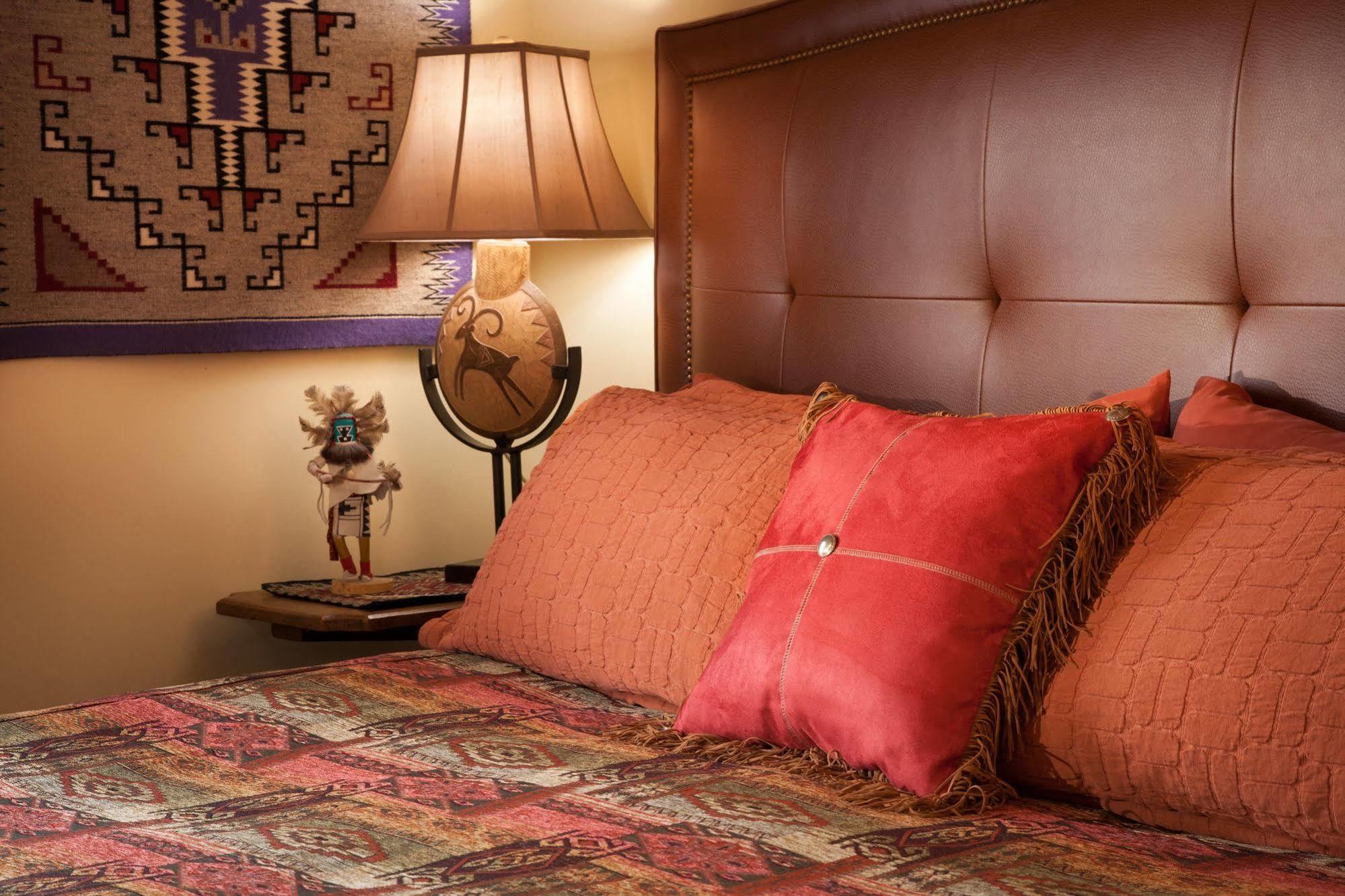 Four Kachinas B&B Inn Santa Fe Dış mekan fotoğraf